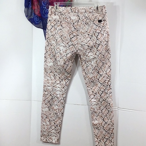 7FAM Jen7 pink snakeskin ankle skinny jeans 6 - Picture 5 of 10